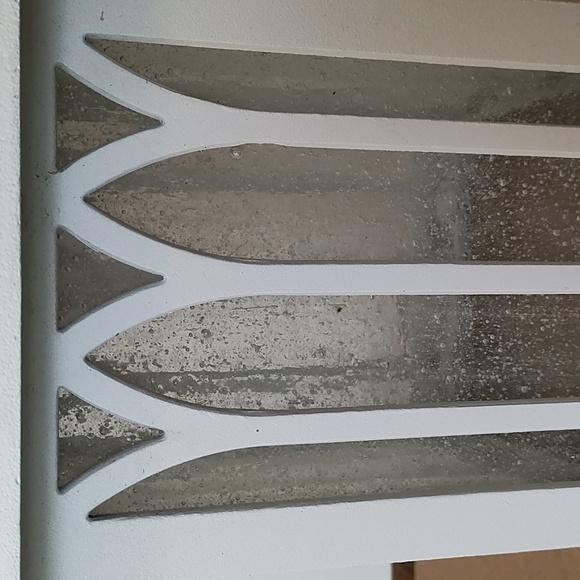 Patriot Lighting Outdoor seeded glass light fixture - Picture 2 of 6